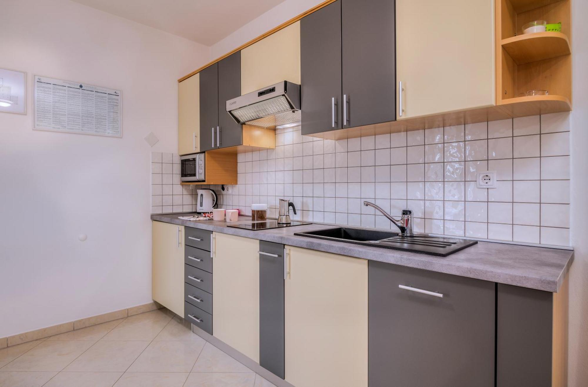 Apartments Kvarner 2 マリンスカ エクステリア 写真